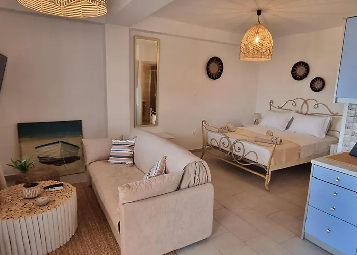 Blue Serenity View * Houlakia